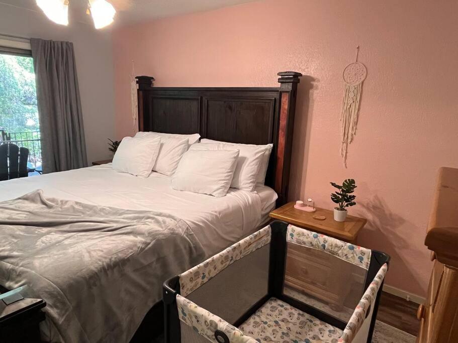 Healing Haven King Bed Suite Dallas Eksteriør bilde