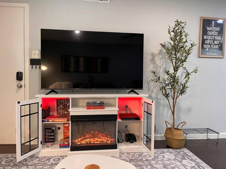 Healing Haven King Bed Suite Dallas Eksteriør bilde